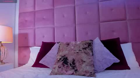 alanah_connors online show from 10/28/25, 02:31