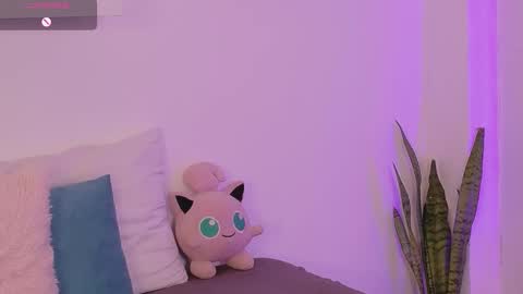 Ana online show from 10/07/25, 08:17