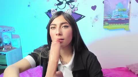 ALANA Please follow me  online show from 09/17/25, 04:47