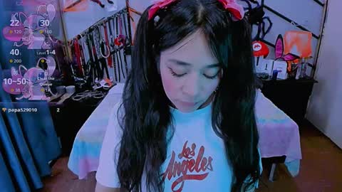 Snapshot of alanaluke chatting on 10/29/25, 07:37 Alana online show from 10/29/25, 07:37