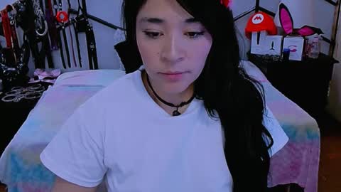 Snapshot of alanaluke chatting on 11/12/25, 07:13 Alana online show from 11/12/25, 07:13