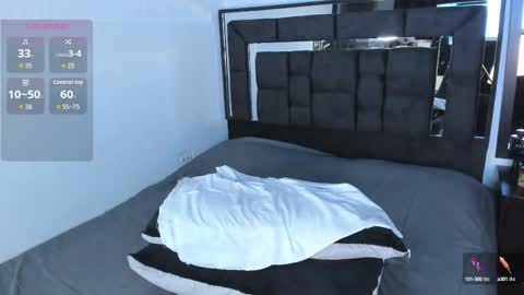 alanblack1 online show from 09/18/25, 02:57