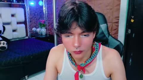 Snapshot of alandelrey57 chatting on 10/17/25, 10:56 ALAN DEL REY online show from 10/17/25, 10:56