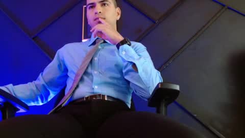alanmill3r online show from 02/19/25, 04:22