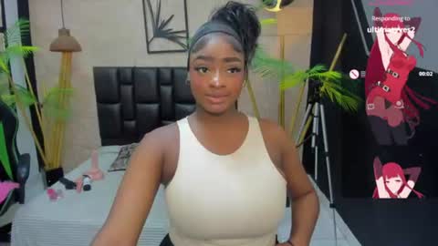 Snapshot of alanna_bonny chatting on 06/22/26, 12:13 Alanna online show from 06/22/26, 12:13