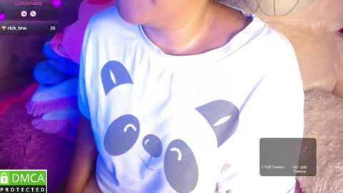 Snapshot of alanna_brunette chatting on 12/02/25, 05:52 lanna online show from 12/02/25, 05:52