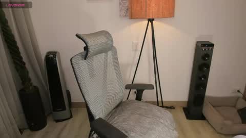 Alanna online show from 06/04/26, 12:27