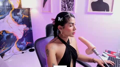 Snapshot of alanna_wild chatting on 06/09/26, 07:14 Alana online show from 06/09/26, 07:14