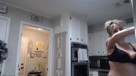 Alanna Rack online show from 09/13/25, 01:49