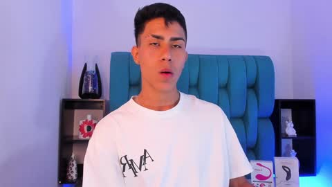 alannaughty_ online show from 12/21/24, 08:43