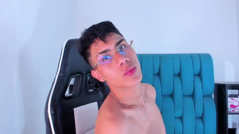 alannaughty_ online show from 02/08/25, 04:57