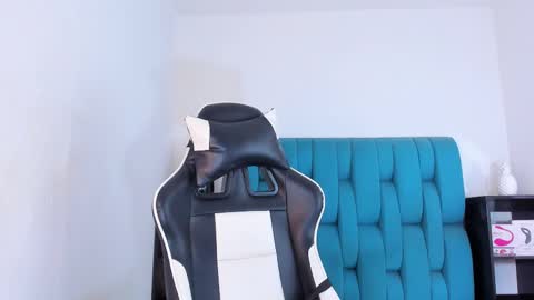 alannaughty_ online show from 03/06/25, 08:27