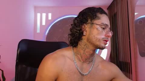 alan online show from 10/18/25, 10:05