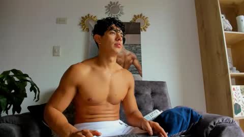 Snapshot of alansex66 chatting on 11/02/25, 03:36 Alan online show from 11/02/25, 03:36