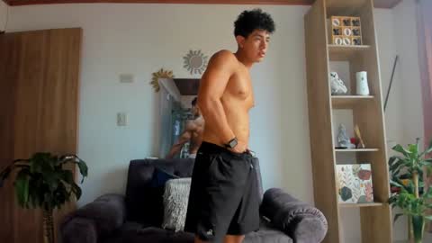 Snapshot of alansex66 chatting on 11/21/25, 05:44 Alan online show from 11/21/25, 05:44