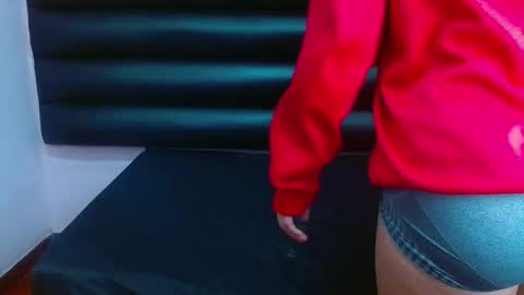 AlaSmith  online show from 12/11/24, 01:37