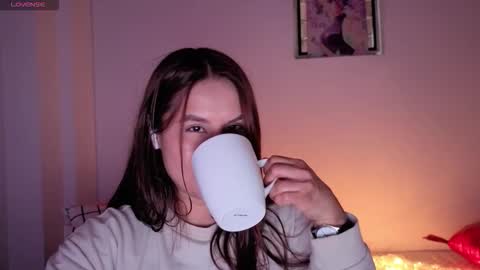 alba_toro535670 online show from 09/29/25, 12:32