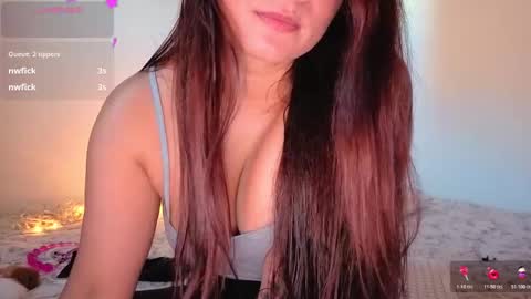 alba_toro535670 online show from 11/12/25, 12:27