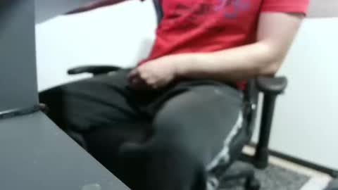 Snapshot of albanianking07 chatting on 01/24/25, 09:15 albanianking07 online show from 01/24/25, 09:15