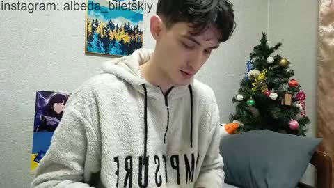 Snapshot of albeda22 chatting on 12/30/24, 12:11 Albedo online show from 12/30/24, 12:11