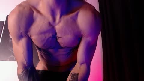 Snapshot of albertbernal69 chatting on 11/14/25, 04:00 Albert online show from 11/14/25, 04:00