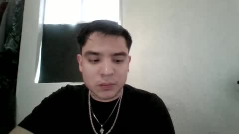 Snapshot of albertoarenas16 chatting on 06/03/26, 08:25 albertoarenas16 online show from 06/03/26, 08:25