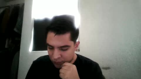 Snapshot of albertoarenas16 chatting on 06/08/26, 07:03 albertoarenas16 online show from 06/08/26, 07:03