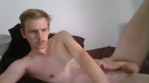 Snapshot of alca205 chatting on 09/15/25, 04:29 alca205 online show from 09/15/25, 04:29