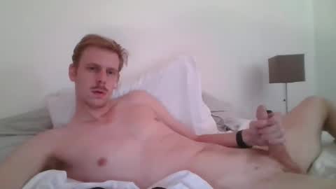 Snapshot of alca205 chatting on 09/20/25, 09:49 alca205 online show from 09/20/25, 09:49