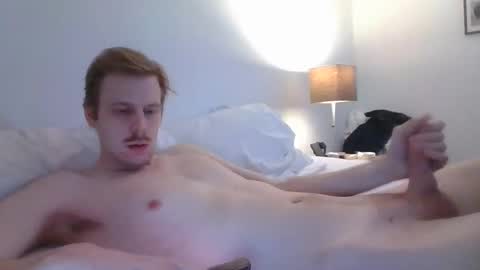 Snapshot of alca205 chatting on 10/27/25, 04:33 alca205 online show from 10/27/25, 04:33