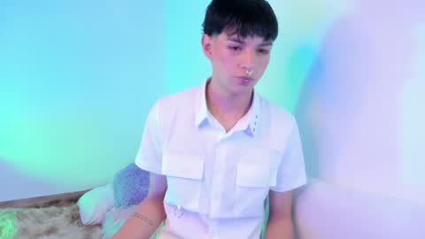 Ale aurarashii online show from 07/27/26, 03:24