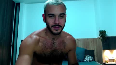 Snapshot of ale_one chatting on 01/25/25, 07:17 Ale bear online show from 01/25/25, 07:17