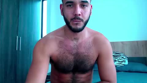 Snapshot of ale_one chatting on 02/04/25, 01:27 Ale bear online show from 02/04/25, 01:27