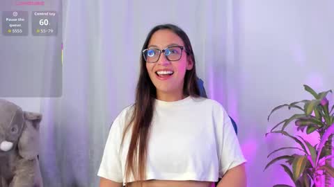 aleaa  online show from 11/01/25, 01:18