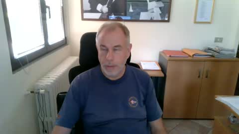 Snapshot of aleandela chatting on 06/16/26, 01:47 aleandela online show from 06/16/26, 01:47