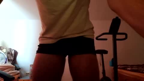 alecjohns123 online show from 02/05/25, 08:11