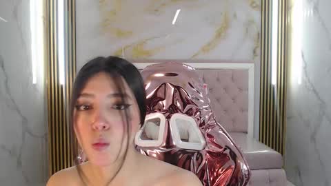 Snapshot of alehp_rose_s chatting on 11/24/25, 01:00 Ale online show from 11/24/25, 01:00