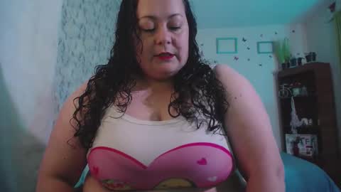aleia taylor online show from 12/23/24, 04:12