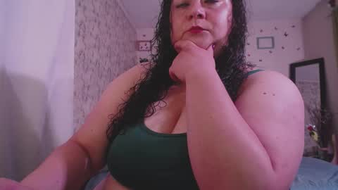 aleia taylor online show from 02/11/25, 04:44