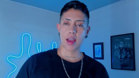 Alejandra online show from 09/22/25, 01:07