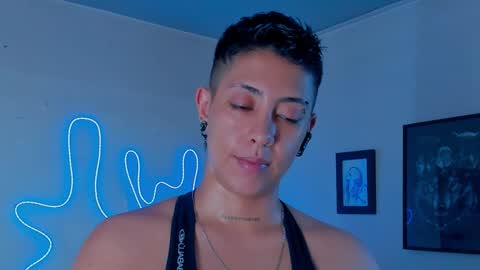 Snapshot of aleja1214 chatting on 10/21/25, 11:27 Alejandra online show from 10/21/25, 11:27