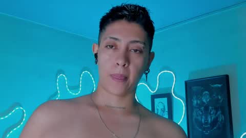 Snapshot of aleja1214 chatting on 05/15/26, 07:54 Alejandra online show from 05/15/26, 07:54