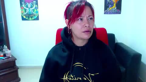 aleja online show from 10/16/25, 04:24