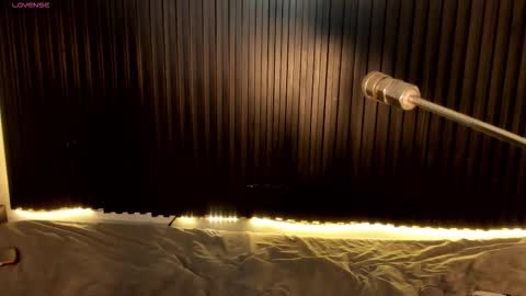 aleja__slav3 online show from 09/20/25, 05:41