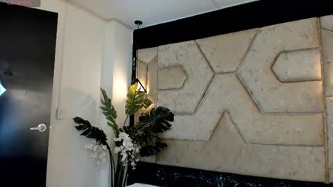 aleja__slav3 online show from 06/19/26, 10:24