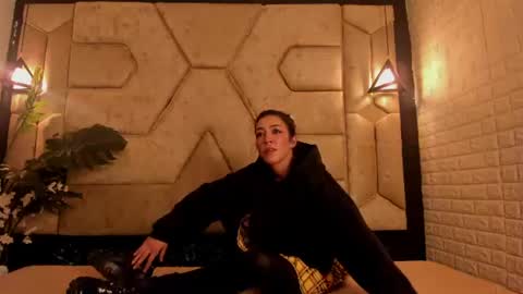 aleja__slav3 online show from 07/07/26, 08:35