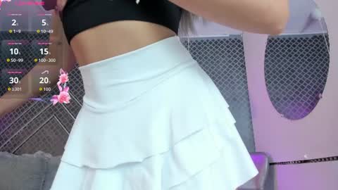 aleja_bloom online show from 07/28/26, 11:39
