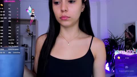 Alejandra online show from 12/06/24, 11:33
