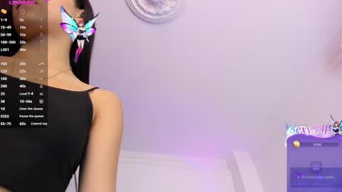 Alejandra online show from 12/13/24, 11:23
