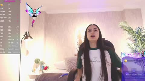Alejandra online show from 01/05/25, 11:37